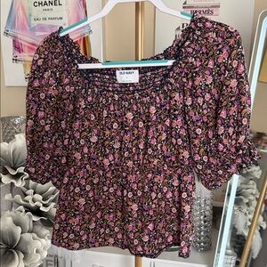 Old Navy Women's Black and Pink Floral Crop Top
